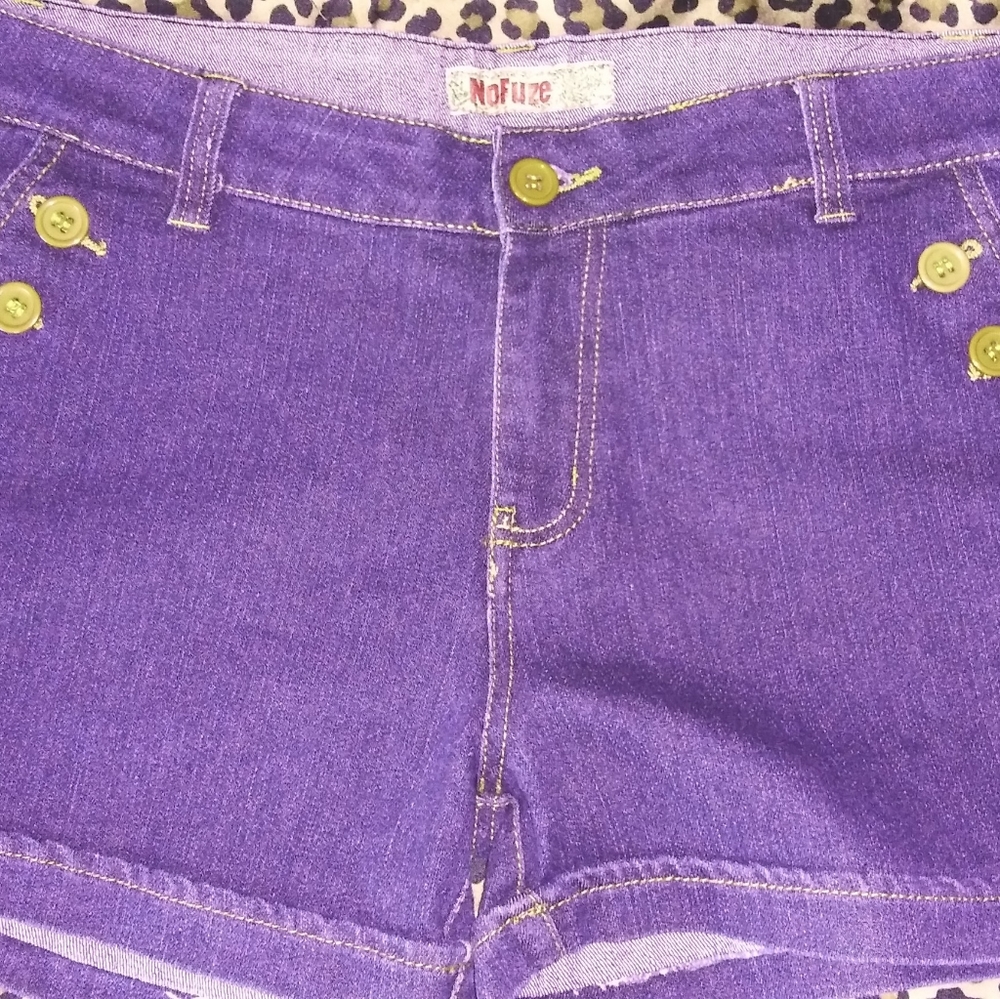 No-Fuze Jean shorts